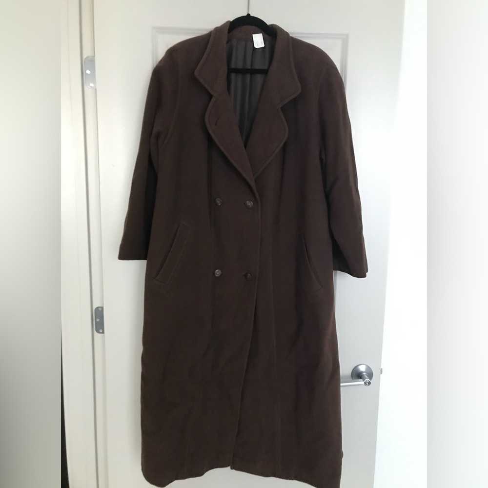 Women wool brown maxi winter coat size 14/16 no damage no stains
